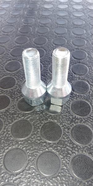 AFT 5909 BİJON SAPLAMASI KROMAJLI ÇELİK JANT SABİT PULLU M131 DKŞ OEM: 85003224 - AFT 85003224 kodlu oto yedek parça