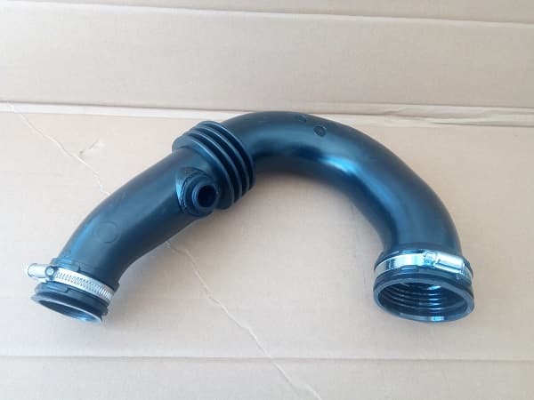 AFT HAVA FİLTRE BORUSU RENAULT CLIO SYMBOL 02 KANGOO 01 SYMBOL II 08 CLIO II 02 DACIA LOGAN 05 SANDERO 08 1.5dCi K9K OEM: 8200368252-8200143788-8200280084 - AFT BR614250 kodlu oto yedek parça