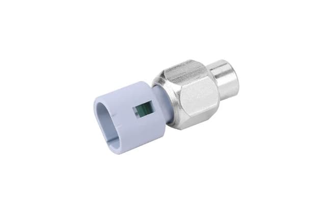 ALPER HİDROLİK DİREKSİYON BASINÇ MÜŞÜRÜ CLIO II KANGOO I MEGANE II LAGUNA II LAGUNA III SOLENZA SANDERO DUSTER DOKKER LODGY 7700413763-7700435692-7700413762 OEM: 7700413763-7700435692-7700413762 - ALPER 392094 kodlu oto yedek parça