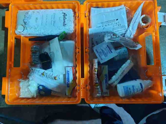 AUTOPARCT PLS. İŞYERİ İLKYARDIM SETİ LUX DUVARA MONTE EDİLEBİLİR HIRDAVAT OEM: GZD111113 - AUTO TSIY073 kodlu oto yedek parça