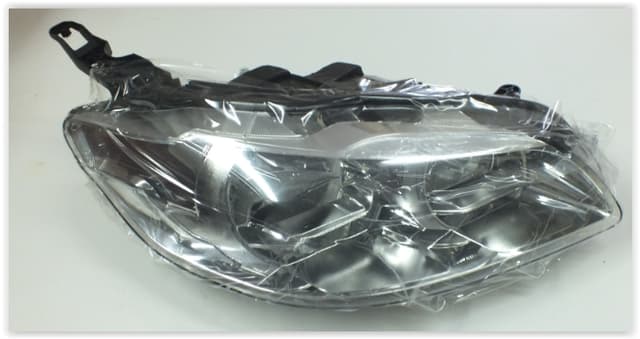 AYFAR FAR SAĞ MOTORLU PEUGEOT 301 12 9675138980 OEM: 9675138980 - AYFAR 303334 kodlu oto yedek parça