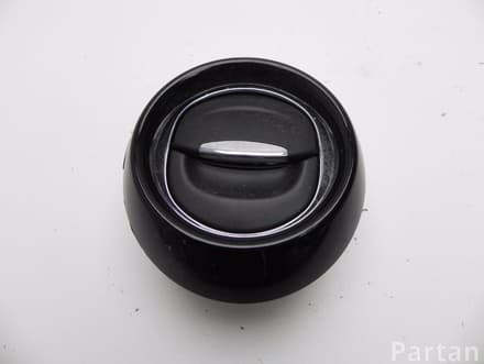 DEKAR KALORİFER HAVALANDIRMA DİFİZÖR CLIO IV-CAPTUR-TRAFİC III OEM: 687606325R - DEKAR DK0548 kodlu oto yedek parça