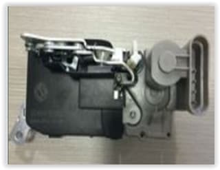 DORTEL ARKA KAPI İÇ KİLİDİ ELEKTRİKLİ SOL ALBEA-PALIO 46847056 OEM: 46847056 - DORTEL 204008 kodlu oto yedek parça