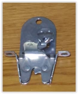 EMIN BAGAJ KİLİT MEKANİZMASI M131 DŞ 85006629 OEM: 85006629 - EMIN EMN367 kodlu oto yedek parça