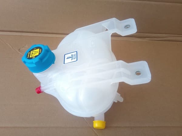 GROSSE GENLEŞME KAVANOZU KAPAKLI GRANDE PUNTO 05 DOBLO PREMIO 1.6 MJTD 13 RADYATÖR EK SU DEPOSU 55700508-55700618-51824339 OEM: 55700508-55700618-51824339 - GROSSE 4339 kodlu oto yedek parça