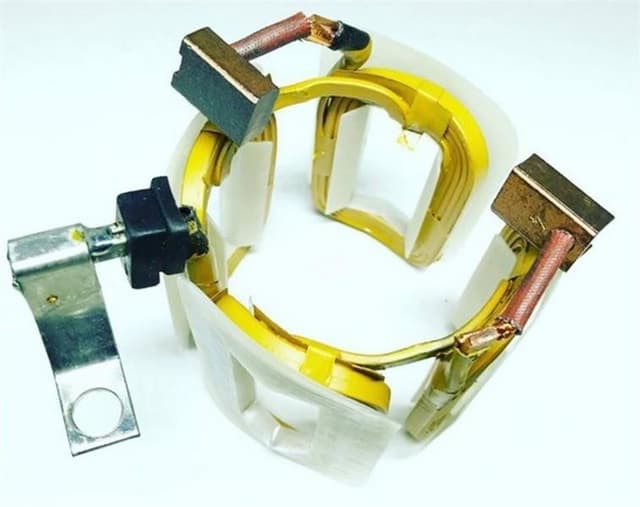 MAKO MARŞ YASTIĞI KÖMÜRLÜ KB- KF J9-TM30-FIAT-MF MAGIRUS  - MAKO 72166001 kodlu oto yedek parça