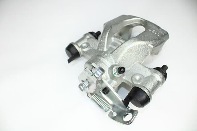 MOTORTEC FREN KALİPERİ ARKA SOL MASTER III-MOVANO 1.9-2.2-3.0 DTİ 10 TEK TEKER 48mm-12mm 440111516R-440118711R-440115485R OEM: 440111516R-440118711R-440115485R - MOTORTEC RNT0672 kodlu oto yedek parça