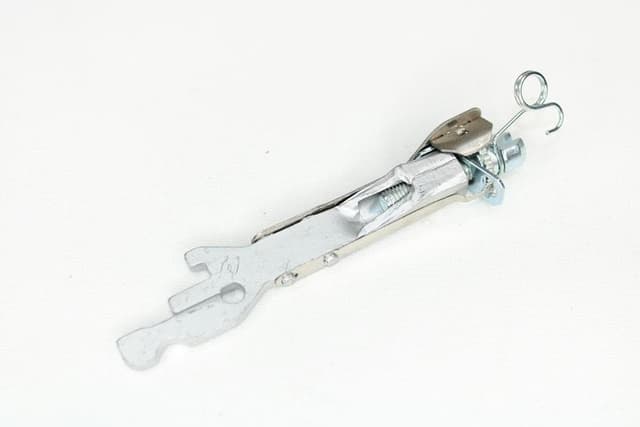 MOTORTEC ARKA FREN LEVYESİ CIRCIRI SOL TMPR-CLIO-PARTNER-206 5888777-4310.76-4310.83 OEM: 5888777-4310.76-4310.83 - MOTORTEC TMP0292 kodlu oto yedek parça