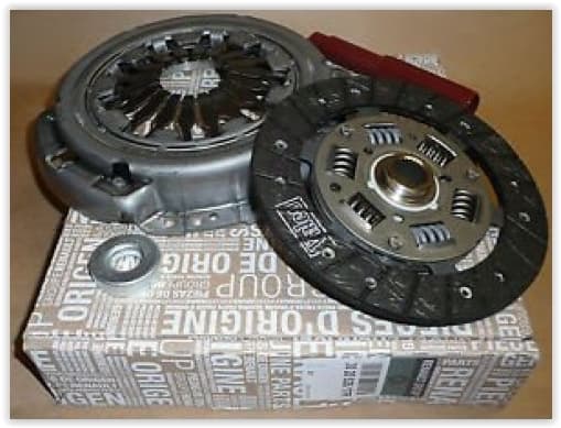 MY DEBRİYAJ SETİ CLIO IV 1.2 16V D4F 12 302055580R OEM: 302055580R - MY 302055580R kodlu oto yedek parça