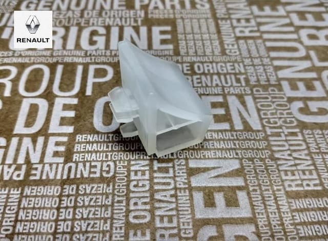 MY DEBRİYAJ PEDAL ŞASE TAKOZU CLIO II OEM: 7700415713 - MY 7700415713 kodlu oto yedek parça