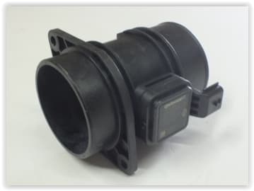 MY HAVA KÜTLE ÖLÇER DEBİMETRE KNG III 09 DUSTER-LOGAN-SANDERO 10 1.5DCI-TRAFIC II-VIVARO 2.0DCI 06 OEM: A6070940048-8200651315 - MY 8200651315 kodlu oto yedek parça