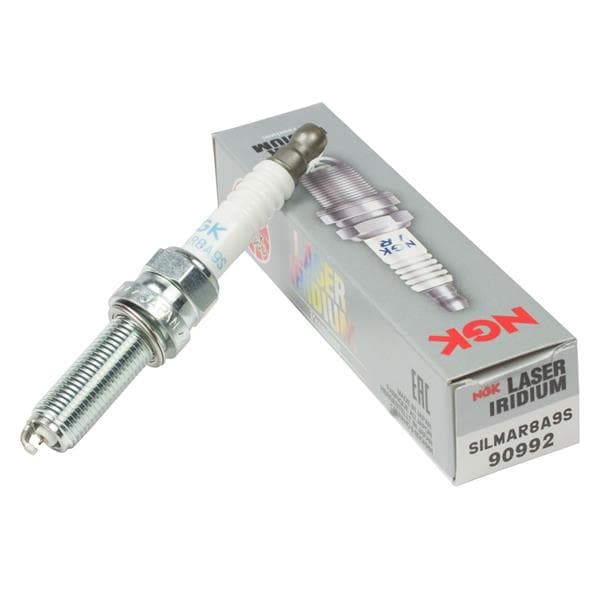 NGK ATEŞLEME BUJİSİ İRİDYUM SCOOTER MOTOSİKLET HONDA - Uzun paso buji SILMAR8A9S OEM: 31909MJPG51 - NGK 90992 kodlu oto yedek parça