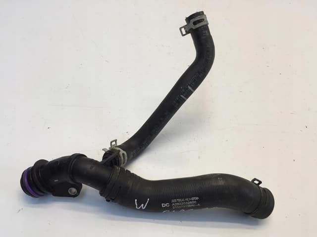 OEK DEVİRDAİM BORUSU CLIO IV CAPTUR MEGANE DUSTER 1.3JTE 210473136R OEM: 210473136R - OEK 210473136R kodlu oto yedek parça