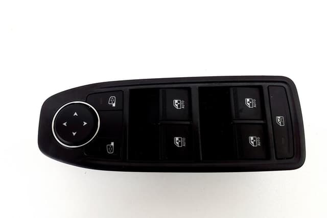 OEK ÖN SOL CAM AÇMA DÜĞMESİ VE AYNA KUMANDA PANELİ RENAULT CLIO V 19 CAPTUR II 20 254104196R-254108000R-254015547R OEM: 254104196R-254108000R-254015547R - OEK 254104196R kodlu oto yedek parça