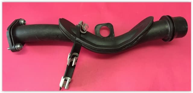 OEK 520824850 TURBO INTERCOOLER GEÇİŞ BORUSU TURBO HORTUMU FIAT EGEA OEM: 520824850-52014558 - OEK 52014558 kodlu oto yedek parça