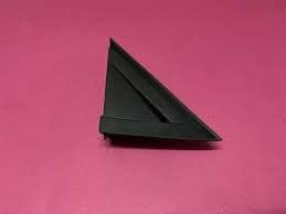 OEK AYNA KENAR ÜÇGEN PLASTİK SAĞ CLIO V 638746778R OEM: 638746778R - OEK 638746778R kodlu oto yedek parça