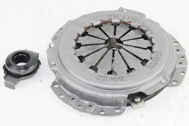 STAHL DEBRİYAJ SETİ LADA VEGA 8V VAZ2111 OEM: VAZ2111 - STAHL 05S303200 kodlu oto yedek parça