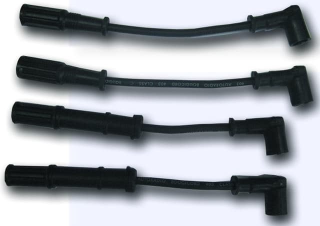 UNUVAR BUJİ KABLOSU TK ALBEA SOLE-PALIO SOLE 1.4 8V-DOBLO 119 -DOBLO KARGO 223 1.4ie-GRANDE PUNTO 1.2 55195775-55195776 OEM: 55195775-55195776 - UNUVAR 8113 kodlu oto yedek parça