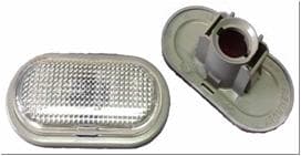 WPI ÇAMURLUK SİNYALİ BEYAZ RENAULT KANGOO 97 CLIO II 98 05 MEGANE I 96 SCENIC I 96 MASTER II 01 TRAFIC II 06 TWINGO 96 8200194580 OEM: 8200194580 - WPI RK2137 kodlu oto yedek parça