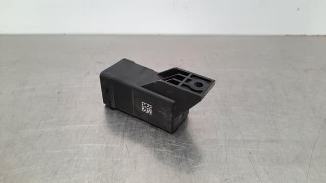 MY KIZDIRMA BUJİSİ KUMANDA RÖLESİ MEGANE III 1.6DCI R9M OEM: 110675191R - MY 110675191R kodlu oto yedek parça