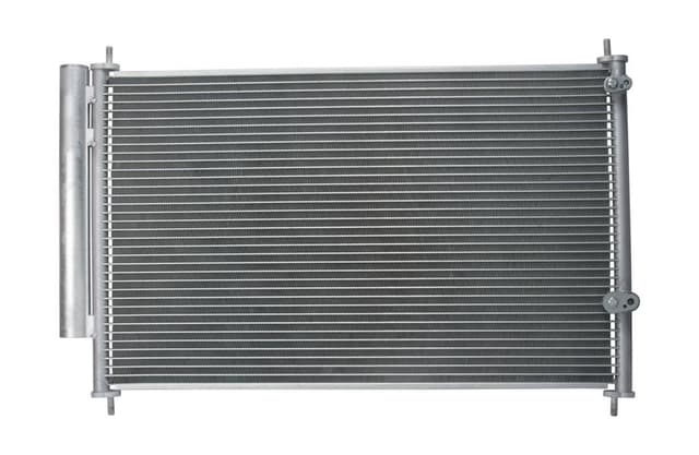 BOSCH KONDENSER TOYOTA VERSO. AVENSİS. AURİS OEM: 8845002280 - BOSCH 1986AD2013 kodlu oto yedek parça