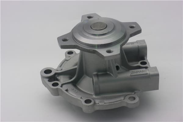 GMB DEVİRDAİM SU POMPASI SUZUKI GRAND VITARA 2.0L J20A SQ420 5 KAPI 98-05/ JB420 5 06- / GRAND VITARA 2 .0L J20A JB420 5 KAPI 06- OEM: 17400778101740077811-1740077813 - GMB GWS-36A kodlu oto yedek parça