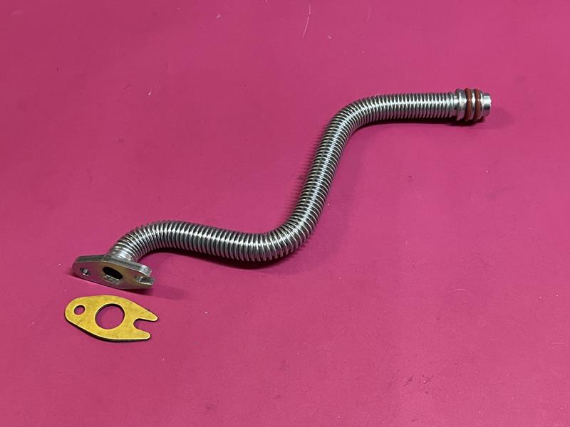 AFT TURBO YAĞLAMA BORUSU CLIO III THALIA-FLUENCE-KNG-QASHQAI 2 08 1.5 DCİ 8200714637-1519200Q0J OEM: 8200714637-1519200Q0J - AFT BR214320 kodlu oto yedek parça görseli