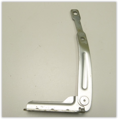 AFT KAPUT MENTEŞESİ SAĞ DUSTER 654007102R OEM: 654007102R - AFT KKM19550 kodlu oto yedek parça görseli