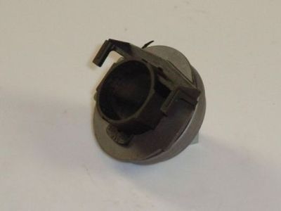 AFT DEBRİYAJ RULMANI GENİŞ AYAKLI MEGANE I-II-CLIO-ESPACE-FLUENCE-KANGOO-LAGUNA I-TRAFIC 1.9D-SANDERO 1.2-1.4-1.6-1.8-1.9-2.0 BENZİNLİ 7700102781-7700870067-7700870859 OEM: 7700102781-7700870067-7700870859 - AFT R0812130 kodlu oto yedek parça görseli