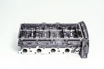 AMC SILINDIR KAPAGI TRANSIT V348 06 11 TDCI.2.4L.100PS-120PS -140PS SUBAPSIZ 7C166049BB-T154171-7C166049BA OEM: 7C166049BB-T154171-7C166049BA - AMC 908268K kodlu oto yedek parça görseli