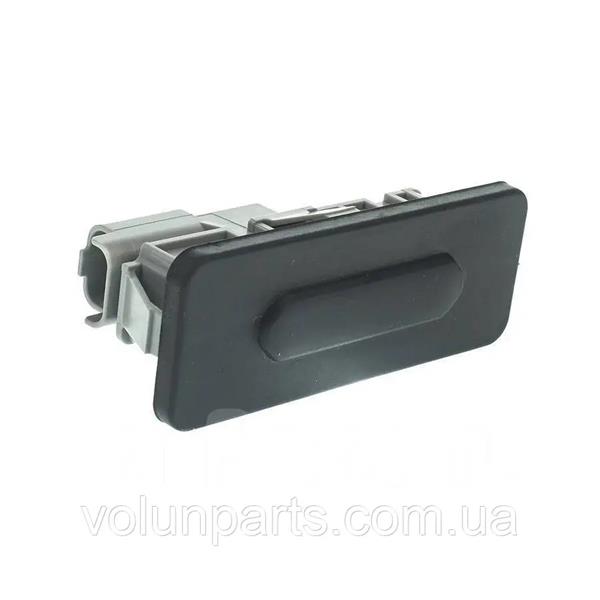 AUTODAK BAGAJ AÇMA BUTONU RENAULT MEGANE IV CLIO II SANDERO-TALISMAN 906069264R 906069264R OEM: 906069264R - AUTODAK DAK1025 kodlu oto yedek parça görseli