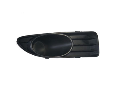 BIRLIK SİS FAR ÇERÇEVESİ KAPAĞI SİSSİZ SİYAH SOL LINEA OEM: 735438371 - BIRLIK 0108 kodlu oto yedek parça görseli