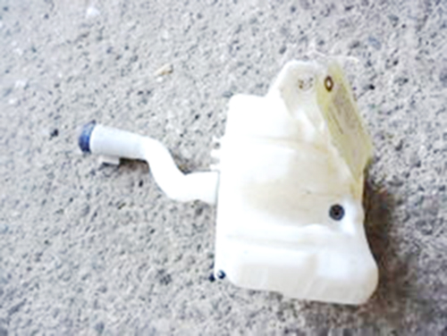 BIRLIK CAM SU FİSKİYE DEPOSU KAPAKLI LINEA 51834926 OEM: 51834926 - BIRLIK 0185 kodlu oto yedek parça görseli