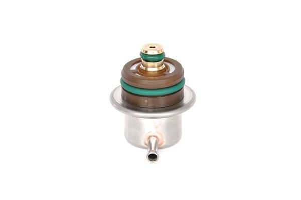BOSCH YAKIT BASINÇ REGULATÖRÜ BORA 2.0 98-05 -GOLF III-IV-V 1.8T-2.0 91-08 -A2 1.6 02-05 -A3 1.6-1.8 00 037133005-037133005C-030133035B OEM: 037133005-037133005C-030133035B - BOSCH 0280160557 kodlu oto yedek parça görseli