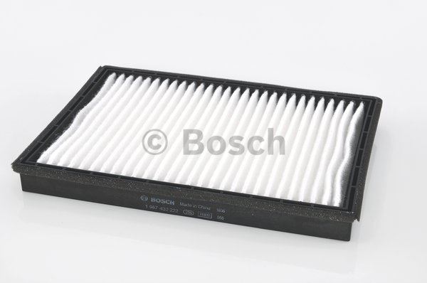 BOSCH POLEN FİLTRESİ OPEL ANTARA-CHEVROLET CAPTIVA 06 OEM: 96440878-96629614-4803918-4803883 - BOSCH 09864B5001 kodlu oto yedek parça görseli