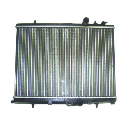 BRUCKE RADYATÖR MOTOR P206 1330.G1 OEM: 1330.G1 - BRUCKE 1330.G1 kodlu oto yedek parça görseli