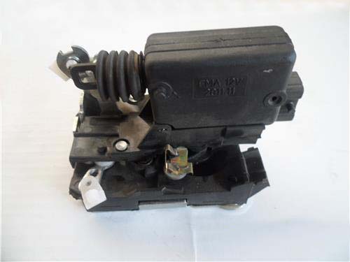 EGEKARAYEL ÖN KAPI KİLİDİ MOTORLU SOL MASTER 7701046145-7700352456 OEM: 7701046145-7700352456 - EGEKARAYEL 150 kodlu oto yedek parça görseli