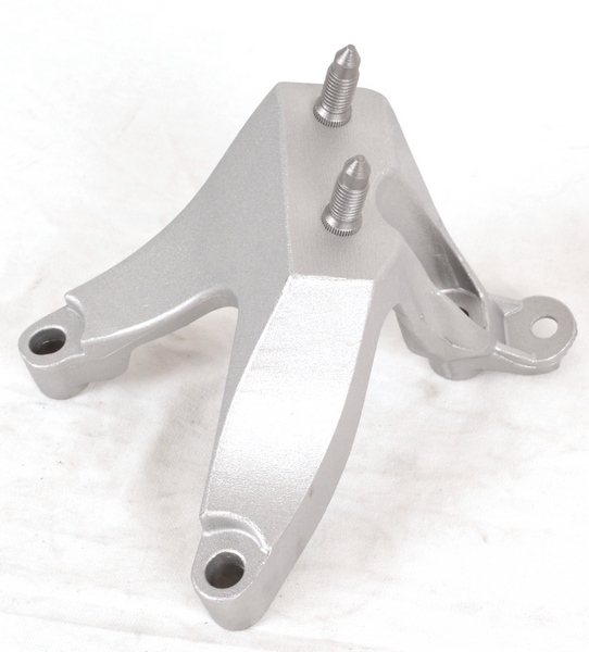 GB MOTOR KULAĞI SOL ALÜMİNYUM DACIA LODGY-DOKKER-LOGAN II-SANDERO II OEM: 112531966R - GB 10150 kodlu oto yedek parça görseli