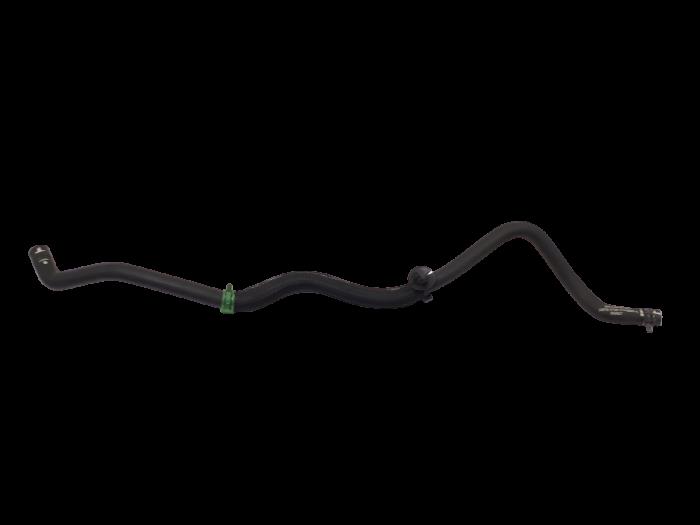 GB YEDEK SU DEPO HORTUMU CLIO IV-CAPTUR 1.5 DCI 217418262R OEM: 217418262R - GB 70302 kodlu oto yedek parça görseli