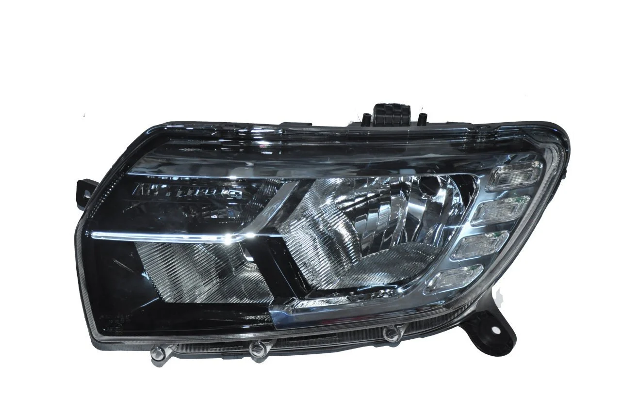 AYFAR FAR SİNYAL SOL DACIA LOGAN MCV-SANDERO 2017 MEKANİK H4 260605665R-260603795R OEM: 260605665R-260603795R - AYFAR 404537 kodlu oto yedek parça görseli