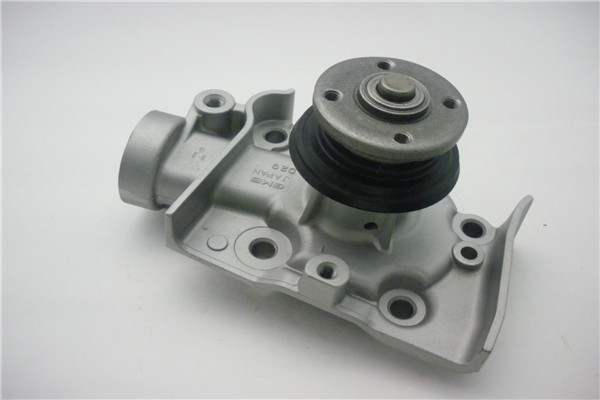 GMB DEVİRDAİM SU POMPASI DAIHATSU TERIOS 1.3L HC J100 97-01 - ROCKY. FEROZA 1.6L HDE F300 90-99 OEM: 1610087109-1610087183-1610087185 - GMB GWD-35A kodlu oto yedek parça görseli