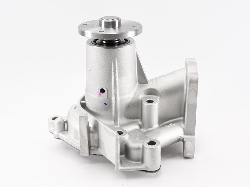 GMB DEVİRDAİM SU POMPASI HYUNDAI STAREX 96- / H100 2.6L KAMYONET 96- / GALLOPER 2.5L 99- / KIA K2500 2.5L TCI 98- / MITSUBISHI L200 2.5L 4D56 K74T 4X4 96-06 KORE ÜRETİMİ OEM: MD974999-MD997686-2510042540 - GMB GWHY-111A kodlu oto yedek parça görseli