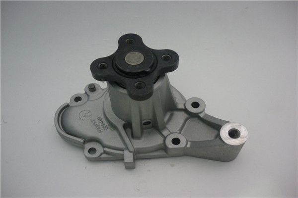 GMB DEVİRDAİM SU POMPASI HYUNDAI ATOS 1.0L 1.1L 98-01 OEM: 2510002502-2510012500-2510012501 - GMB GWHY-19A kodlu oto yedek parça görseli