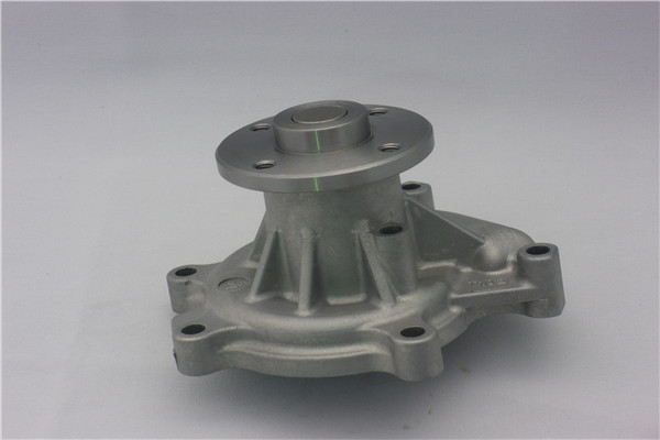 GMB DEVİRDAİM SU POMPASI TOYOTA YARIS 1.0L 1SZ-FE SCP10 03-05 / 1.3L 2SZ-FE SCP12 SCP90 03-09 4 DELİK FLANŞ OEM: 1610029125-1610009141 - GMB GWT-102A kodlu oto yedek parça görseli