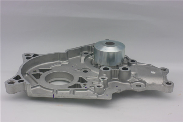 GMB DEVİRDAİM SU POMPASI TOYOTA AVENSIS 2.0L 1CDFTV CDT250 DİZEL 03- OEM: 1610029135 - GMB GWT-123A kodlu oto yedek parça görseli