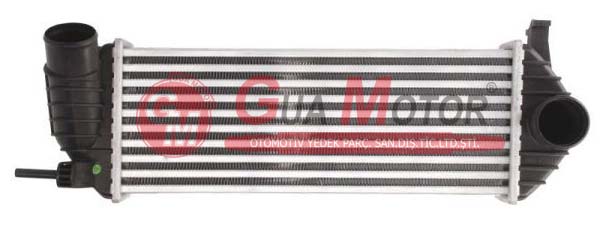 GUA TURBO RADYATÖRÜ INTERCOOLER RENAULT KANGO 1.5DCI 2010> 90-103-110BG 385x143x64 KELEPÇE SIKMALI OEM: 8200427469-8200382109 - GUA 40712 kodlu oto yedek parça görseli