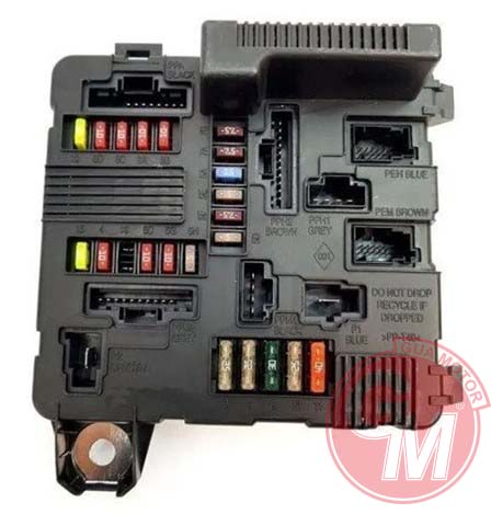 GUA SİGORTA KUTUSU RENAULT MEGANE II 8200306033-8200262385 OEM: 8200306033-8200262385 - GUA 50052 kodlu oto yedek parça görseli