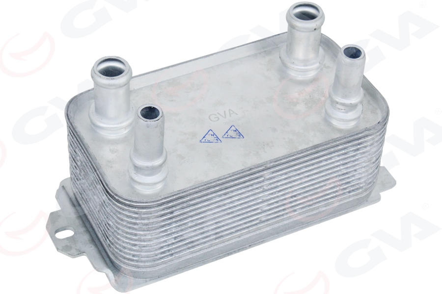 GVA YAĞ SOĞUTUCUSU VOLVO C30 D3 -D4-D5 10 15 C70 II 2.4 D 10 15 S40 II 2.4 D5 06 12 V50 D3 10 TEK 31305197 OEM: 31305197 - GVA 4299011 kodlu oto yedek parça görseli