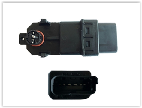 HELLUX CAM KALDIRMA MODÜLÜ MEGANE II-SCENIC II-CLIO III-LGN II DARBE SENSÖRLÜ CAM KALDIRMA MOTOR BEYNİ OEM: 440726 - HELLUX PCM.700930 kodlu oto yedek parça görseli