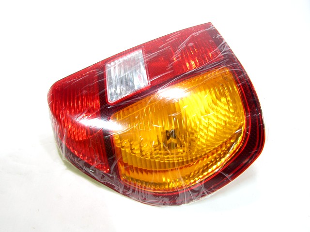 MARS- STOP LAMBASI DUYLU SOL CLIO 99-01 SARI SİNYALLİ OEM: 7700433751 - MARS 511211 kodlu oto yedek parça görseli
